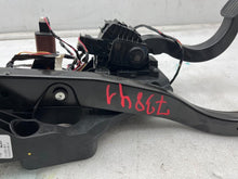 ⭕ 2020-2024 Tesla Model Y Accelerator and Brake Pedal Pad Assembly 1188691-00-B