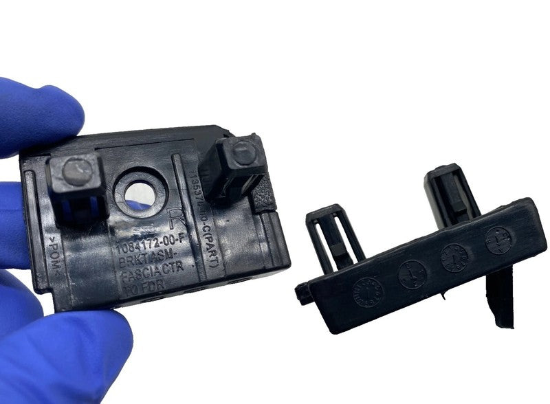 1084171 00 F ⭕ 2017-2023 Tesla Model 3 Left & Right Front Bumper Center to Fender Tip Bracket