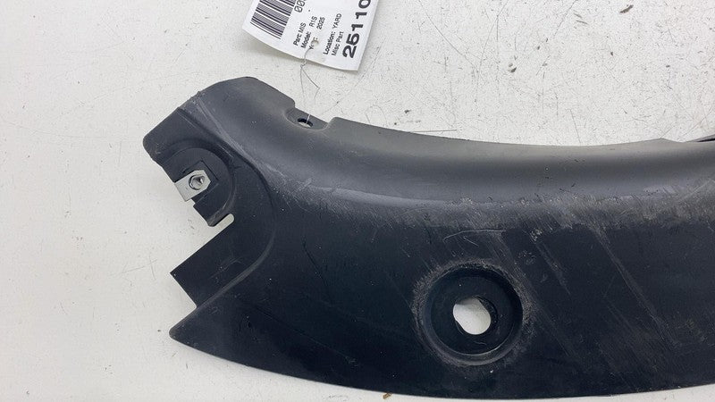 PT00983562A ⭕ 2025 Rivian R1S Front Left Fender Wheel Liner Lower Splash Shield PT00983562-A