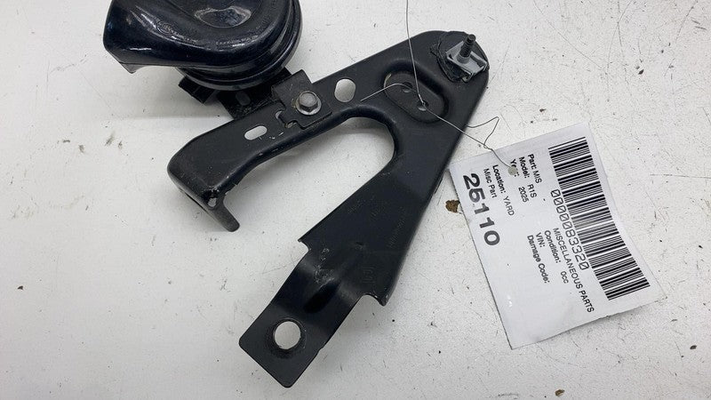 PT00656647C ⭕ 2025 Rivian R1S Front Left Low Note Tone Signal Horn w/ Bracket PT00656647-C