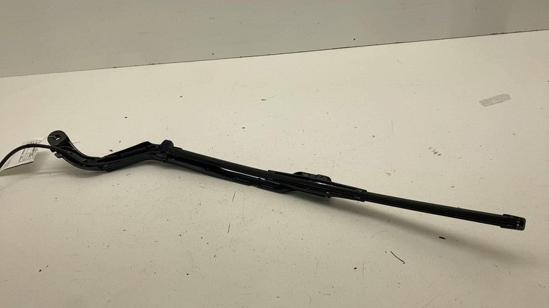 31696293 ⭕ 21-23 Polestar 2 Front Driver Side Windshield Wiper Arm & Blade Left 31696293