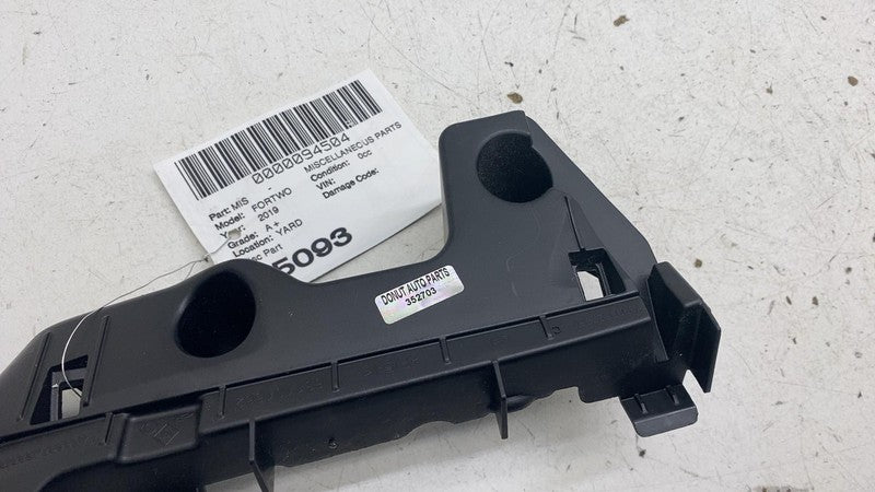 ⭕ 2019 Smart EQ Fortwo Rear Driver Side C-Pillar Trim Panel Left OEM A