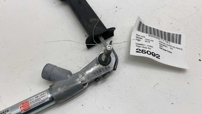 ⭕ 12-20 Tesla Model S Front Passenger Side Lap Pretensioner Right 1005
