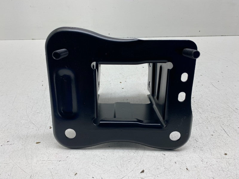 1608630-00-D ⭕21-26 Tesla Model X Front Right Reinforcement Beam Support Bracket 1608630-00-D