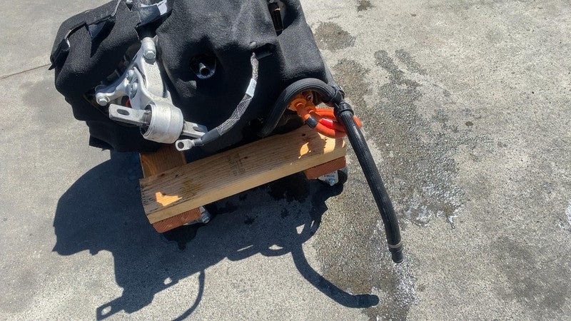 ⭕ 14-18 Model X S Front Drive Unit Electric Engine Motor Inverter 1035