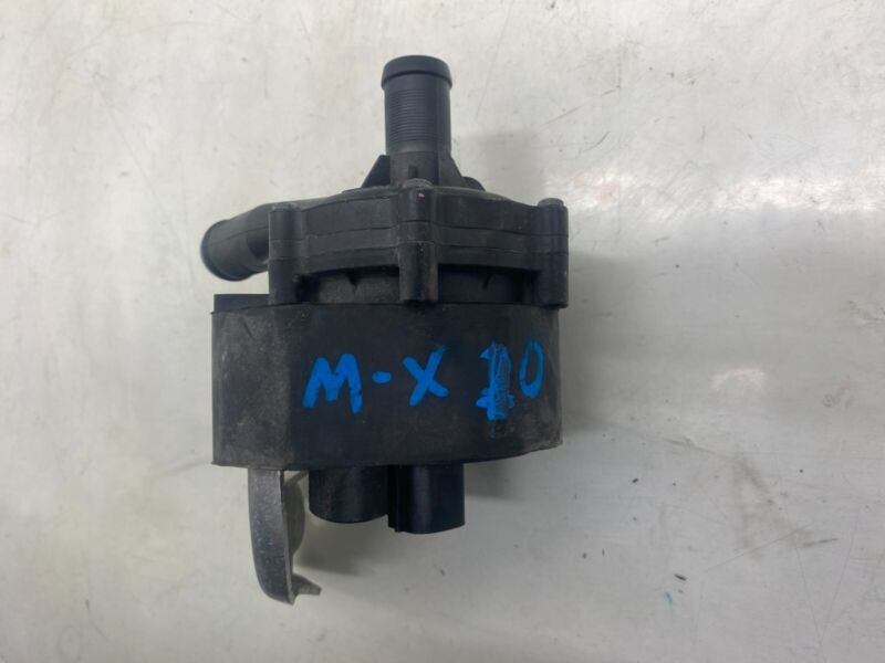 1067473-00-H 2012-2020 Tesla Model S MS Auxiliary Water Coolant Pump Assembly 1067473-00-H