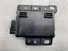 ⭕ 17-20 Model 3 Center Console Front USB Hub Charger Control Module 1093295-00-A