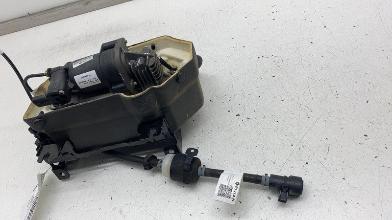 PT00003024L ⭕ 22-24 Rivian R1T R1S Air Suspension Compressor Pump Unit w/ Valve PT00003024-L