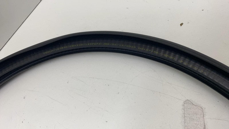 ⭕ 20-25 Tesla Model Y Front Left Door Body Weatherstrip Rubber Seal 14