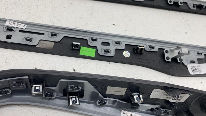 ⭕ 16-20 Model X Front & Rear Left & Right Door Molding Trim 1035812-22