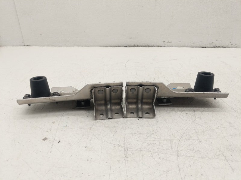 ⭕16-20 Model X Front Left & Right Bumper Ankle Catcher 1061424-00-C/10