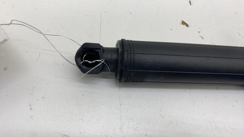 A 297 890 02 00 ⭕ 2022 Mercedes EQS 450+ Right Side Tailgate Shock Strut Gas Spring A2978900200