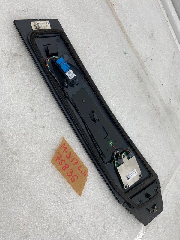 110043780B ⭕ 17-23 Model 3 Driver Side B-Pillar Applique Glass w/ Camera Left 1100437-80-B