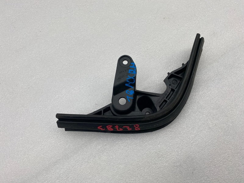 1049386 00 C ⭕ 2016-2020 Tesla Model X Rear Side Door Lower Rubber Seal Right RH 1049386-00-C