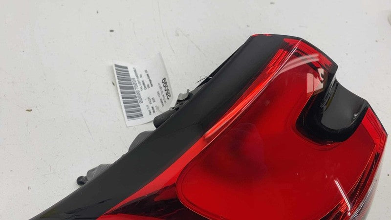 68424931AC ⭕ 2021-2025 Chrysler Pacifica Rear Left Side Outer Tail Light Lamp LH 68424931AC