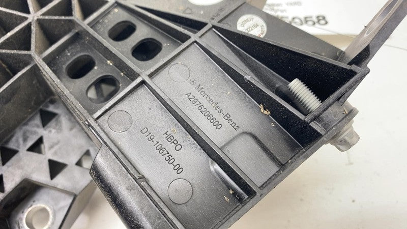 ⭕ 2022 Mercedes Benz EQS450+ Front Right Side Bumper Shock Absorber A2