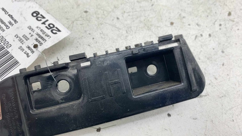 ⭕ 17-23 Tesla Model 3 Rear Left Taillight Tail Lamp Mount Bracket 1083