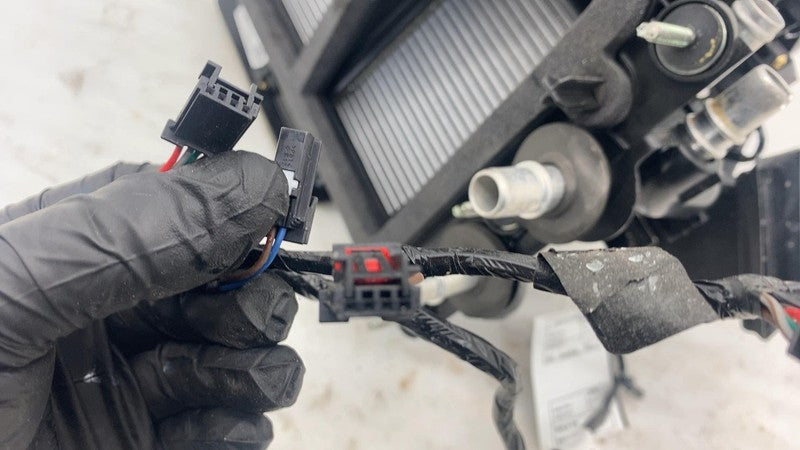 P11-M70100-03 ⭕ 22-24 Lucid Air AC Heater Ventilation Box w/ Radiator Assembly P11-M70100-03