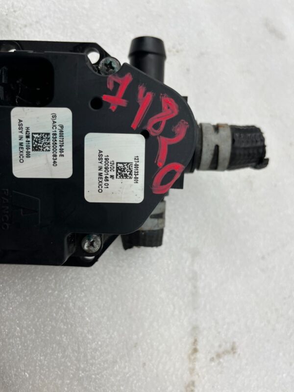 2012-2020 Tesla Model S X Coolant Pump Cooling Valve Actuator 4-Way 6007370-00-E