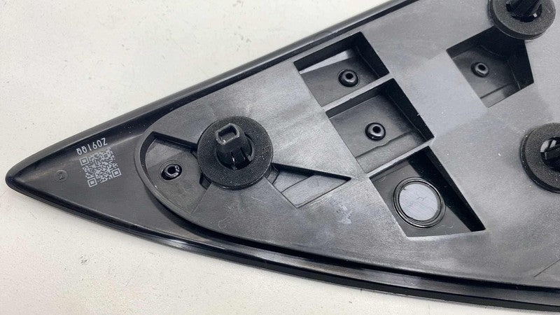 1715105-30-A ⭕24-25 Tesla Model 3 Right Door Cover Charge Port Reflector Trim RH 1715105-30-A