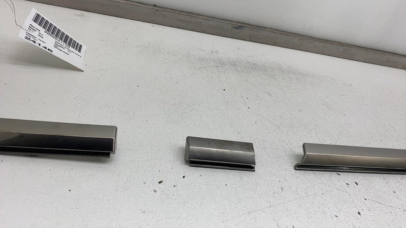 PT00041610E 22-24 Rivian R1T R1S Dashboard Instrument Panel Moulding Trim Cover PT00041612-E