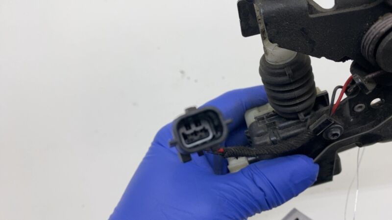 6007572 00 E 2012 2013 2014 2015 Tesla Model S Front Frunk Hood Lock Latch Secondary Release
