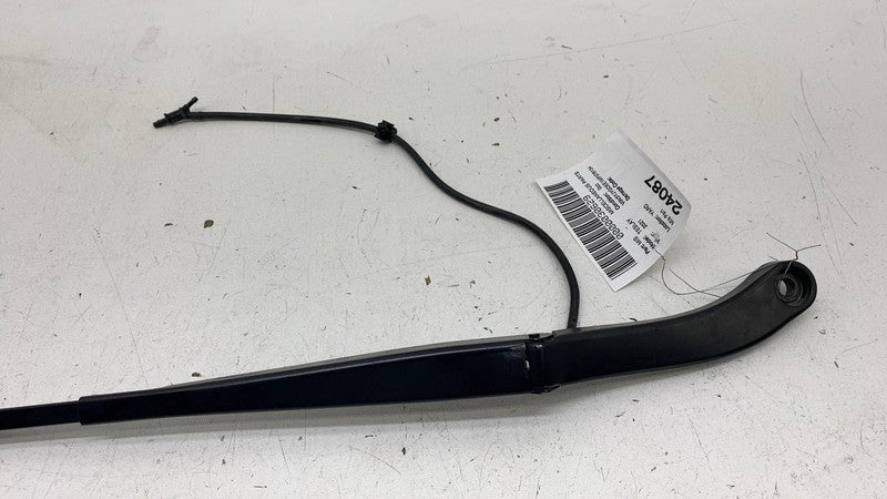⭕ 2020-2023 Tesla Model Y Front Passenger Side Windshield Wiper Arm Ri