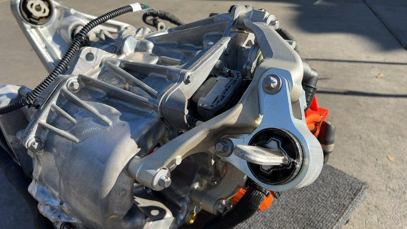 ⭕ 19-20 Tesla Model S Front Drive Unit Electric Engine Motor Raven 147