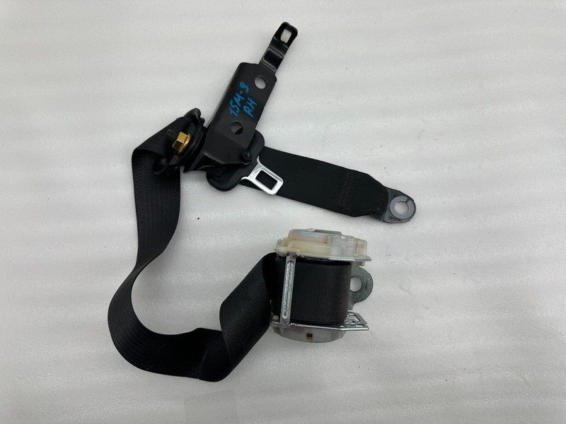 2456529-AE ⭕ 12-20 Tesla Model S Rear Passenger Side 1st Row Seat Belt & Retractor Right