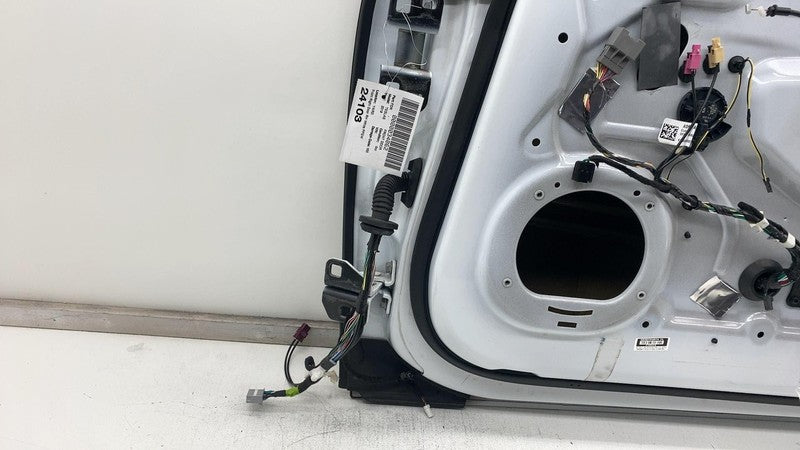 ⭕ 2016-2020 Tesla Model S Rear Passenger Side Door Panel Shell Right W