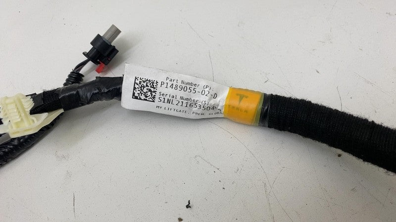 ⭕ 20-23 Model Y MY Rear Trunk Liftgate Harness w/ Antenna Amplifier 14