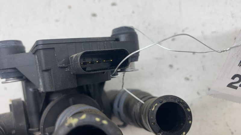 ⭕ 2019-2023 Audi E-Tron Quattro Electric Heater Control Valve Assembly