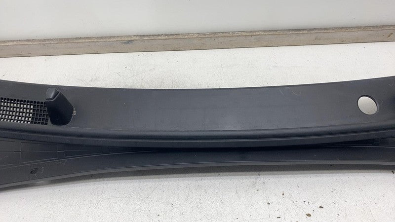 86150CY000 2022-2024 Kia EV6 Front Windshield Wiper Cowl & Nozzle Panel Vent Grille Cover