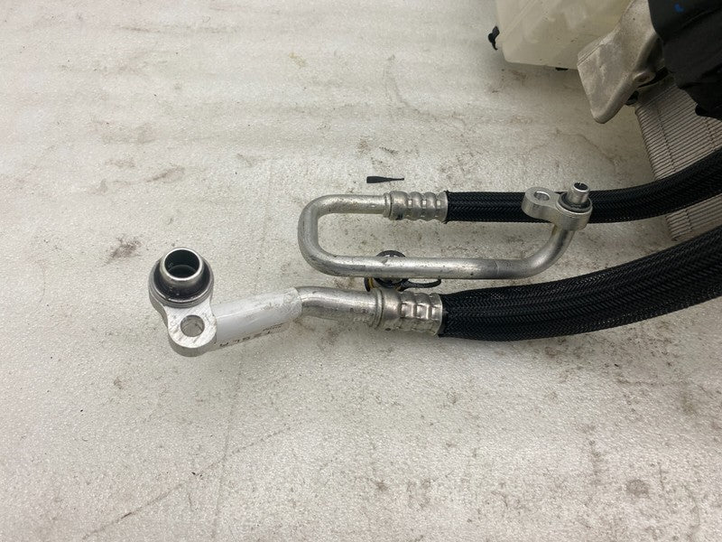 1506859 97 D ⭕ 2020-2023 Tesla Model 3 Supermanifold Refrigerant Chiller w/ Coolant Reservoir