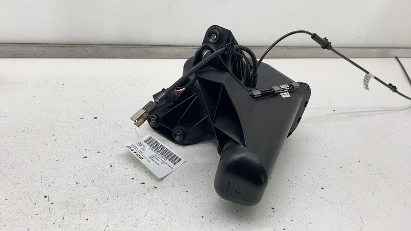 C100003132-F ⭕22-24 R1T R1S Air Ride Suspension Hydraulic Supply Compressor Pump C100003132-F