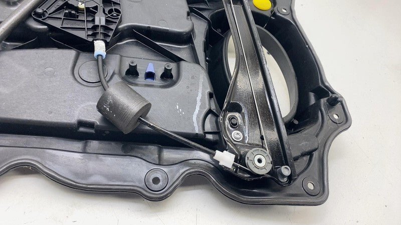 3041904 ⭕ 2017-2024 Chrysler Pacifica Front Right Door Window Regulator & Motor 3041904