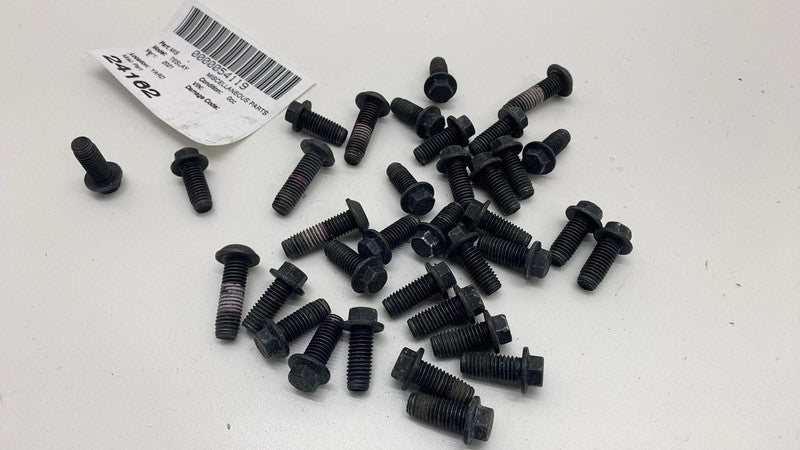 2020-2024 Tesla Model Y SET of Bolt Screw