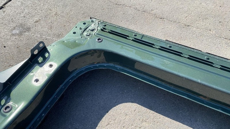 ⭕ 2022 2023 2024 Rivian R1T Passenger Side Rocker Panel Frame Right RH Assembly