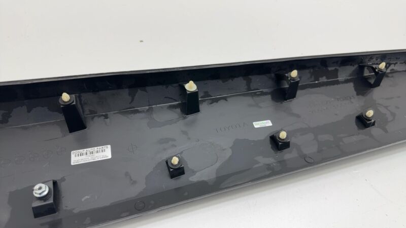 75074-10010 ⭕ 2018-2022 Toyota CHR Front Driver Door Lower Molding Panel Left LH 75074-10010