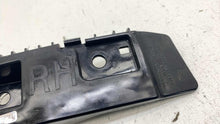 ⭕ 17-23 Model 3 Rear Right Bumper Taillamp Taillight Mount Bracket 1083993-00-D