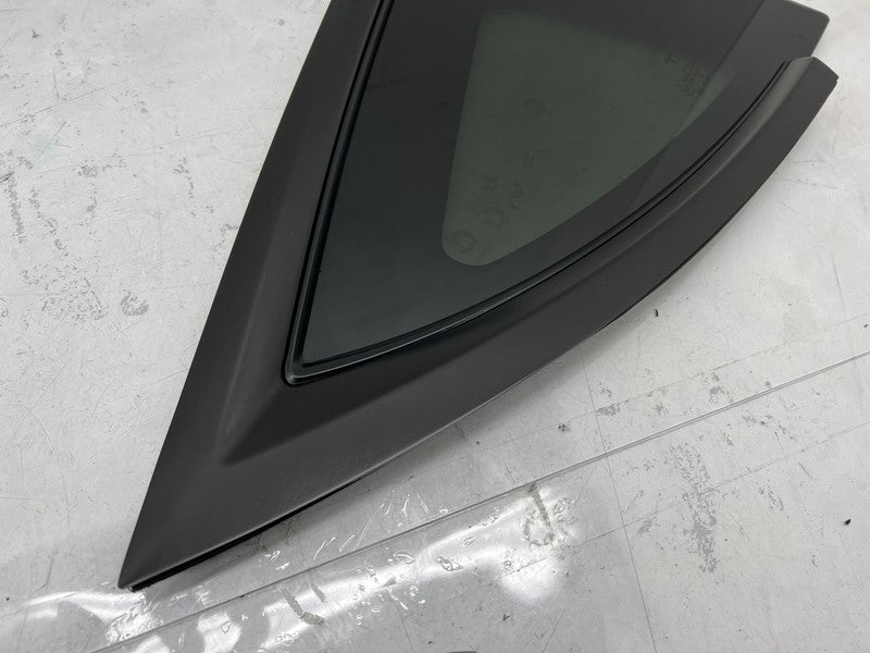 1495745-00 2020-2023 Tesla Model Y MY Rear Passenger Side Quarter QTR Window Glass Right RH