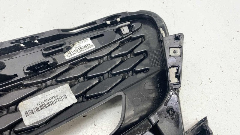 9449149795A ⭕ 21-25 Chrysler Pacifica Front Driver Side Fog Light Lamp Cover Cap 9449149795A