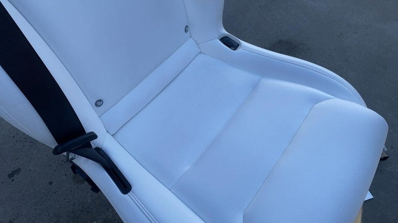 ⭕ 2016-2020 Tesla Model X Rear Passenger Side 2nd Row Seat Right Leath