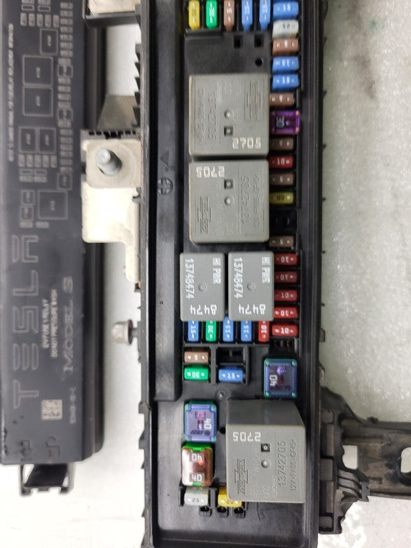 103440500F ⭕ 16-20 Model S Front Trunk Frunk Engine Bay Fuse Box 12V + Cover 1034405-00-F