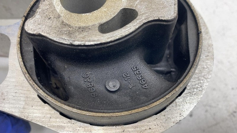 68237968AD 2017-2024 Chrysler Pacifica Rear Engine Lower Torque Strut Mount Support Assy