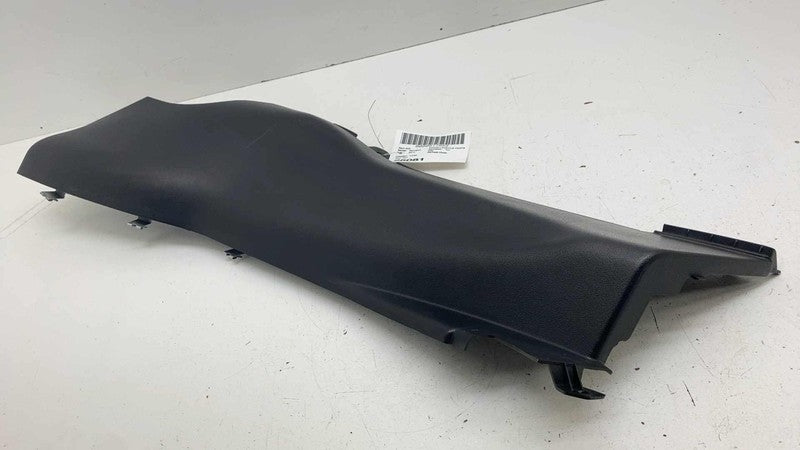 ⭕2014-2019 Land Rover Range Rover Sport Rear Left Side C-Pillar Lower Trim Cover