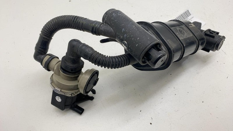 ⭕2014-2021 BMW i3 I01 Fuel Evaporation Charcoal Canister Assembly OEM 