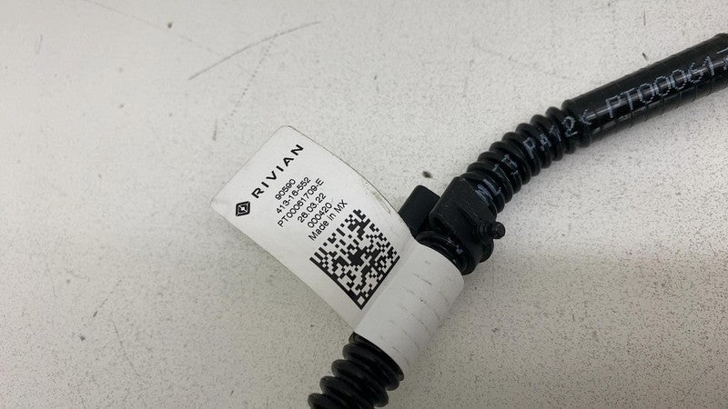 PT00061709-E ⭕ 2022-2024 Rivian R1T Coolant System Hose Cooling Pipe Tube Assy PT00061709-E