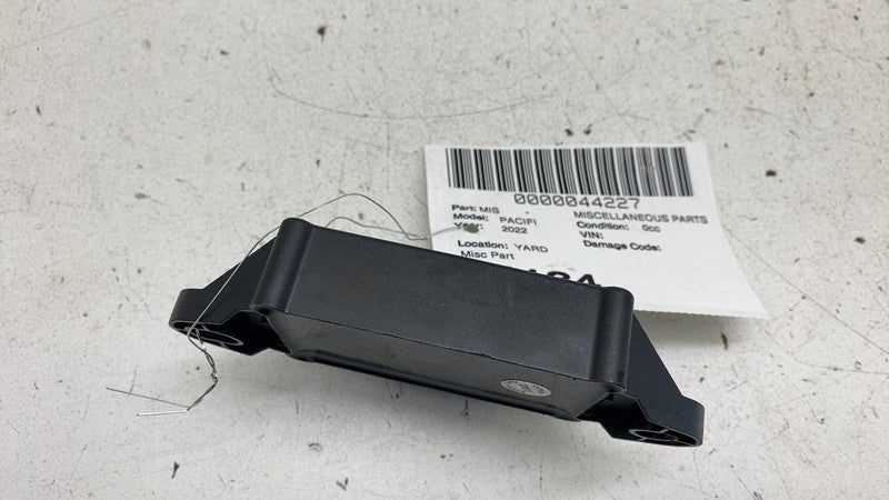 68434538AA ⭕ 2017-2024 Chrysler Pacifica Fuel Pump Computer Control Module Left 68434538AA