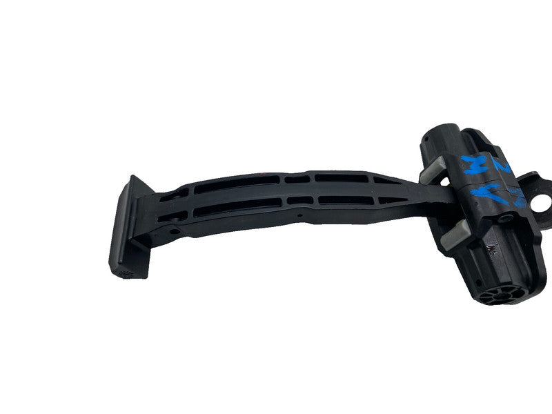 150068400B ⭕ 20-24 Model Y MY Rear Driver Side Door Check Strap Stopper Left 1500684-00-B